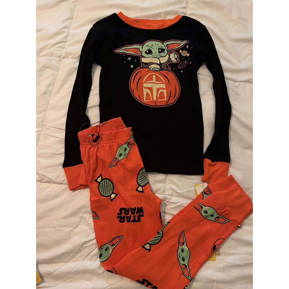 Star Wars Boy's Pajama Set Size 4 Baby Yoda Grogu Mandalorian Yoda Halloween